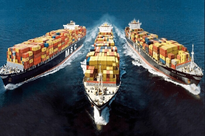 Mua bảo hiểm hàng hóa góp phần giúp đảm bảo quyền lợi khi vận chuyển hàng hóa bằng đường biển